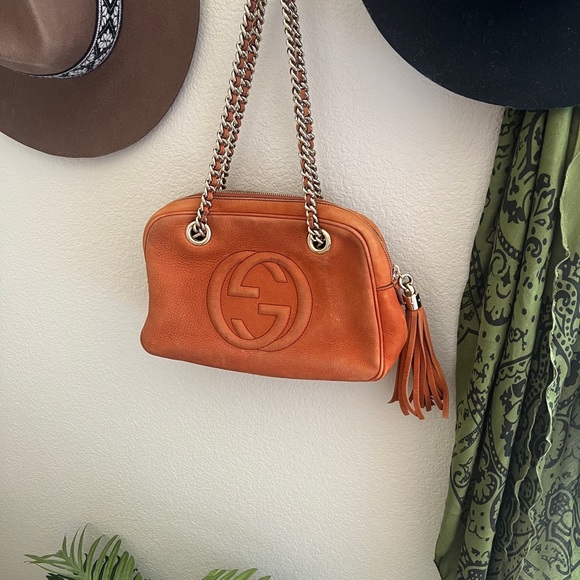 Gucci Authentic Orange Rust Sienna Suede Leather Chain Soho Shoulder Purse Bag